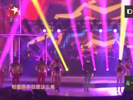 DRAGON TV 2018 Shanghai new years eve count down party--DAGE 380W beam are used